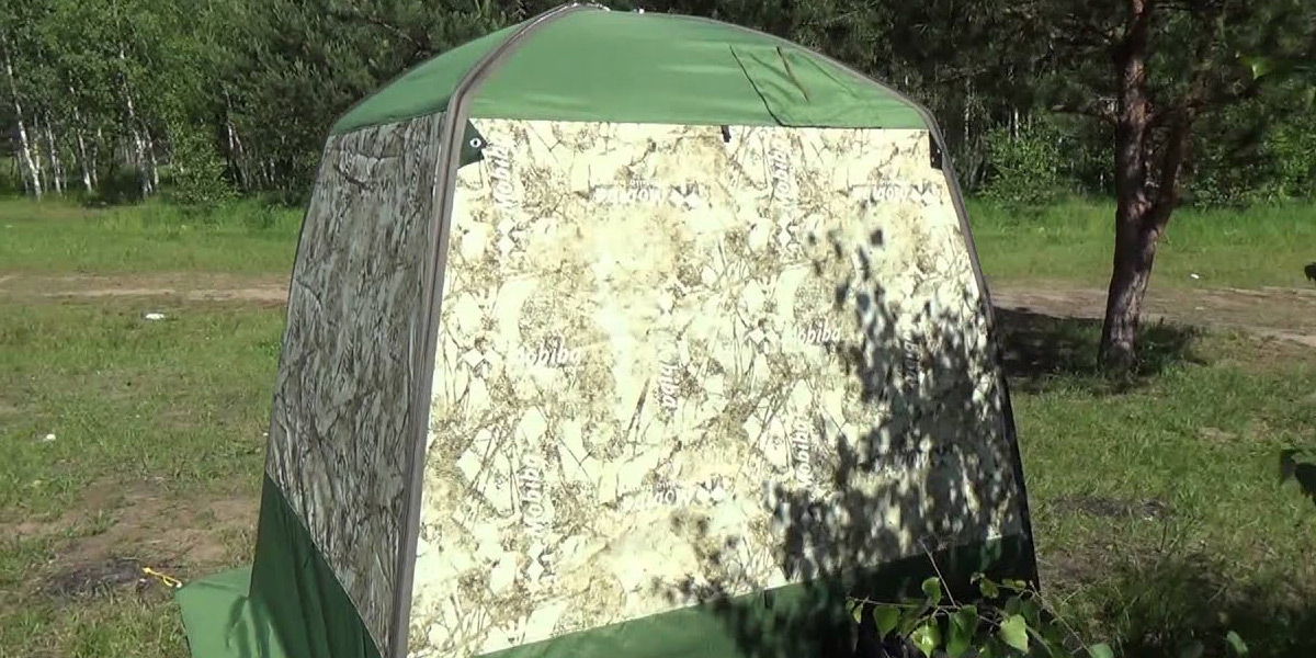 Sauna tent outdoors