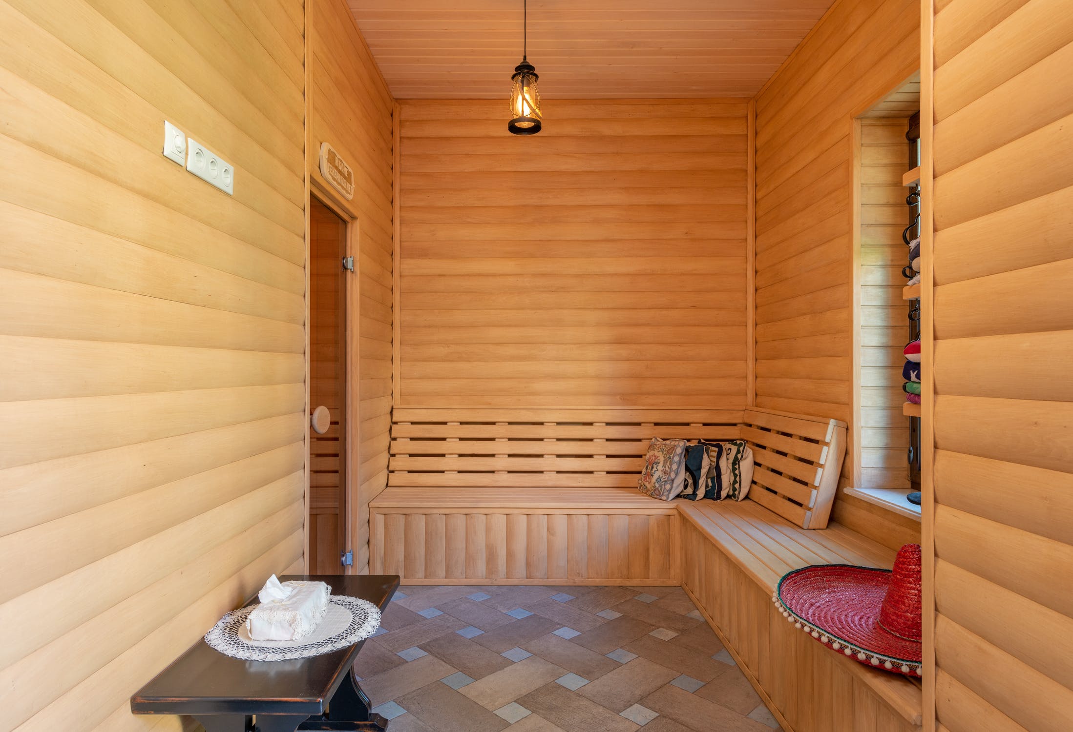 Steam Sauna Vs. Infrared Sauna: Which One Is Better