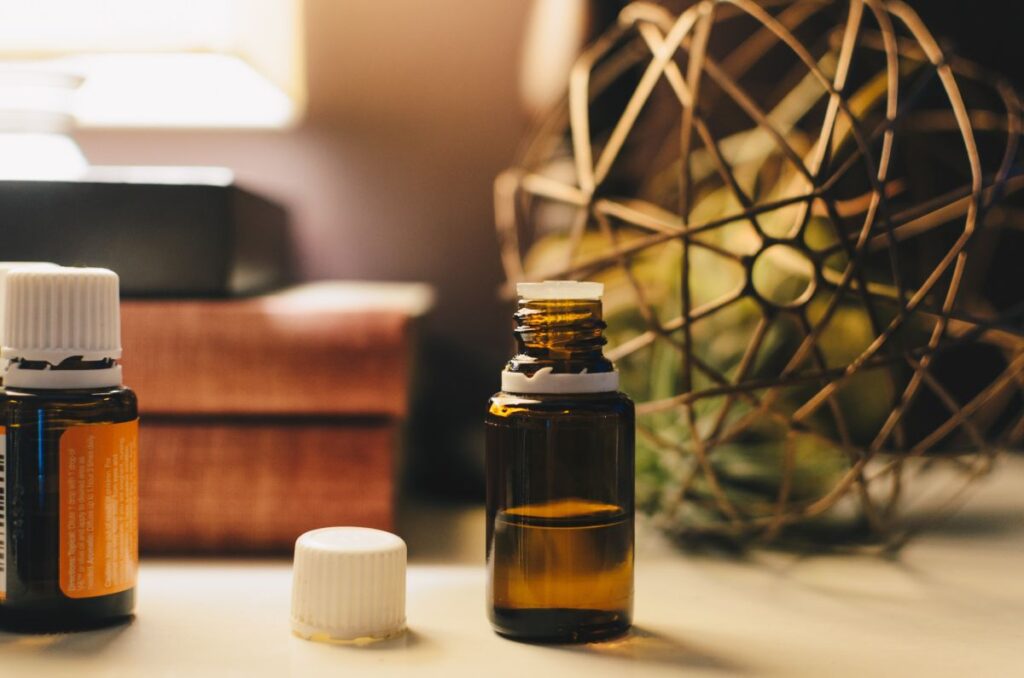 Can Aromatherapy Or Essential Oils Be Used In A Portable Sauna (2)